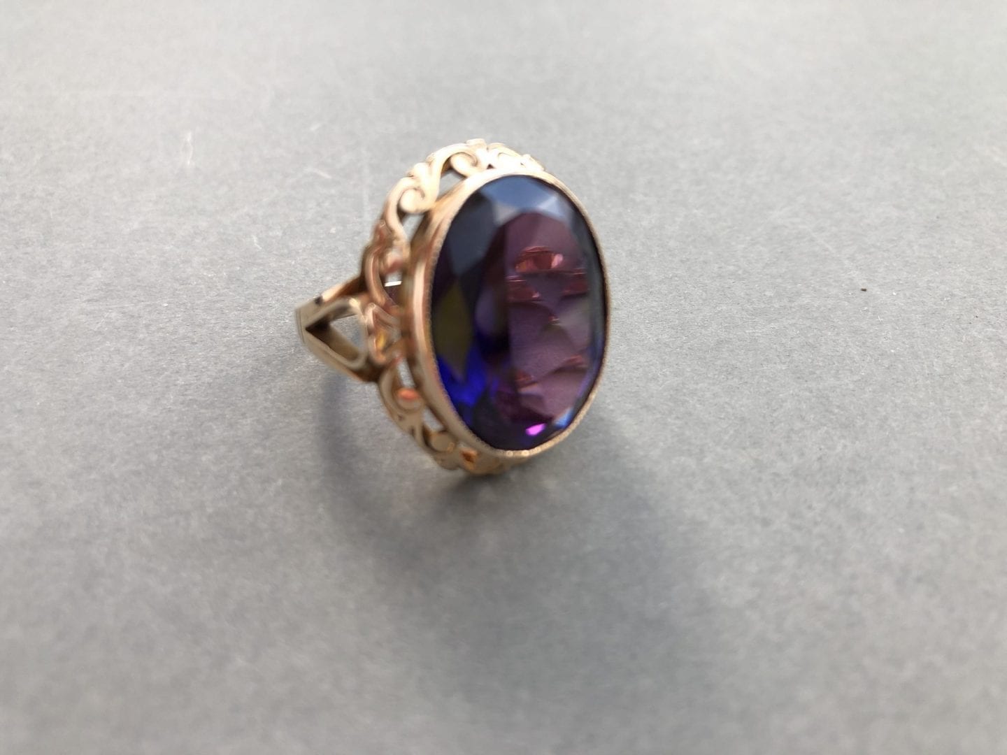18ct 1950s Alexandrite Ring - SOLD - Jewels Past | Vintage Costume ...