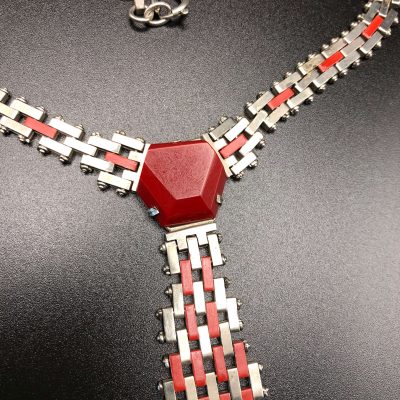 BDDE483E 41D4 467E 9A4F 4F34151AB4DB scaled 1930s Jakob Bengel Brickwork and Red Bakelite Necklace